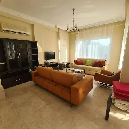 Apartment Gold *